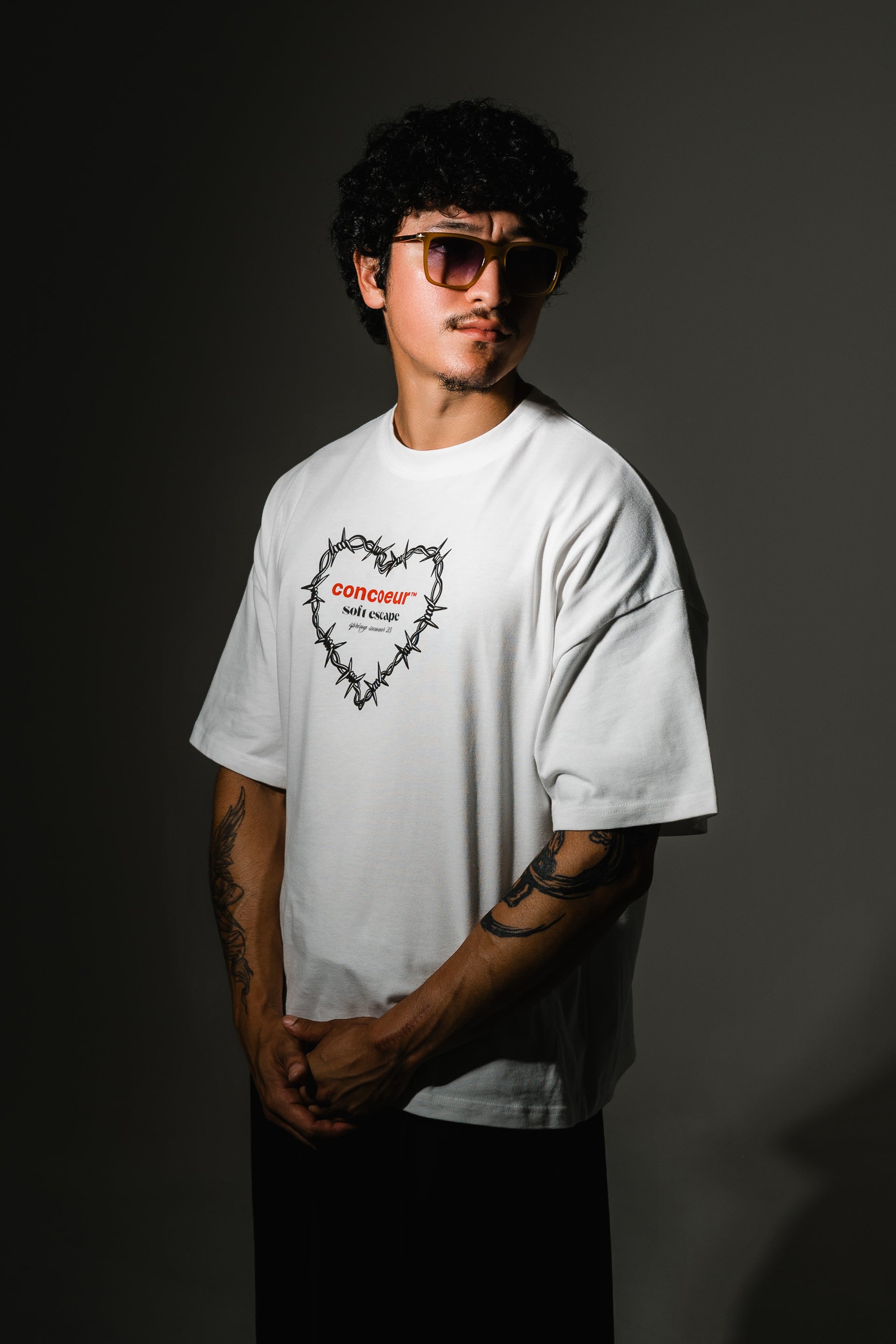 Barbed Escape - Tee